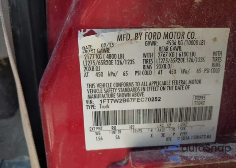 2015 Ford F250 Super Duty z USA, uszkodzony, nr VIN 1FT7W2B67FEC70252